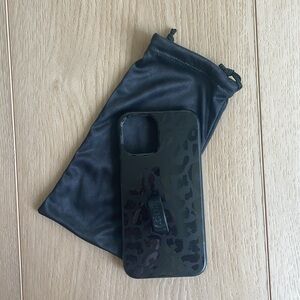 Loopy Midnight Leopard iPhone 12 / 12 Pro